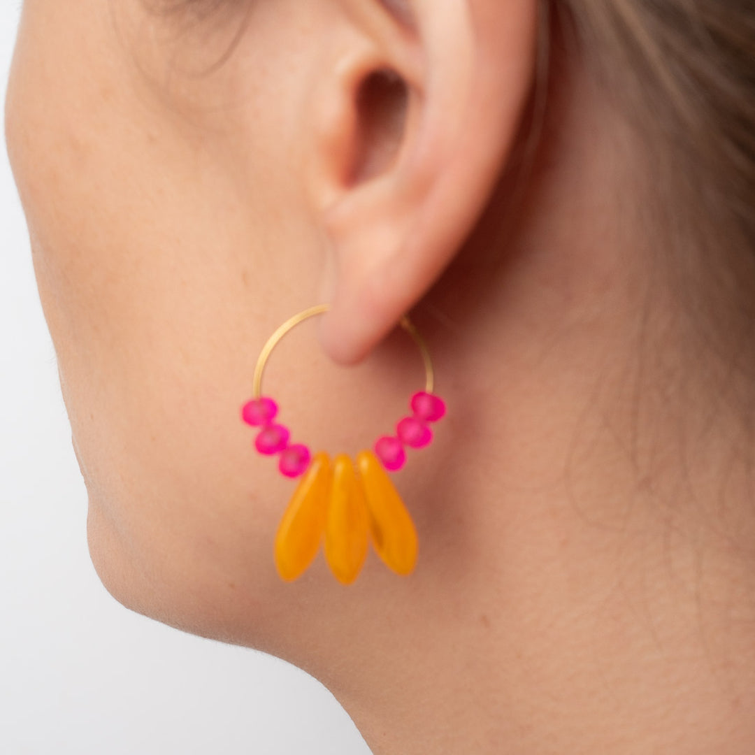 Creolen 24 mm mit orangenen Glastropfen und pinken Glasperlen